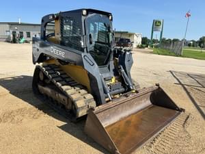 2013 John Deere 333E Image
