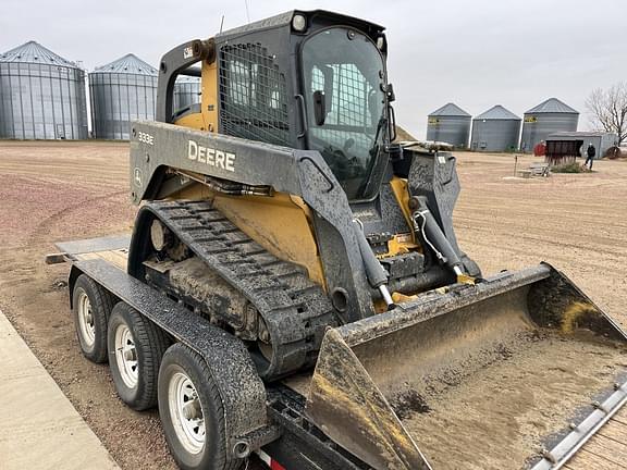 Image of John Deere 333E Primary image