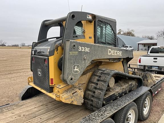Image of John Deere 333E equipment image 1