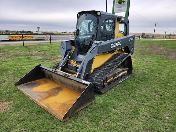 Image of John Deere 333E Primary image