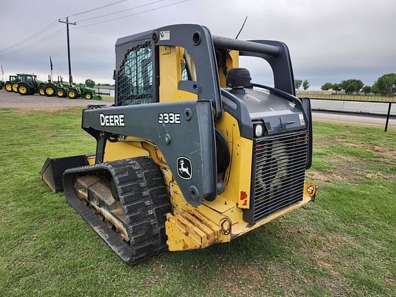 Image of John Deere 333E equipment image 2