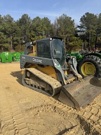 Main image John Deere 333E