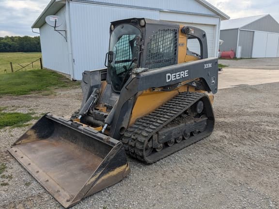 Image of John Deere 333E Primary image