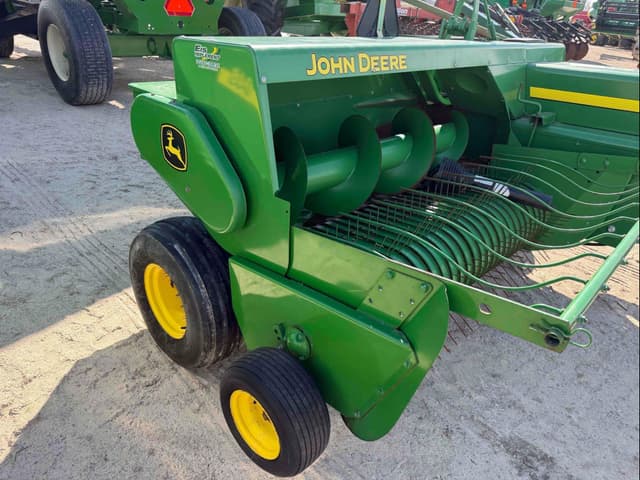 Image of John Deere 338 equipment image 4