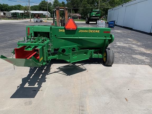 Image of John Deere 348 equipment image 3