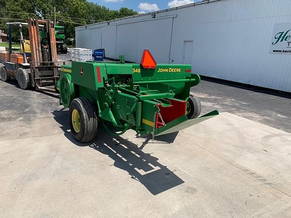 Image of John Deere 348 equipment image 2