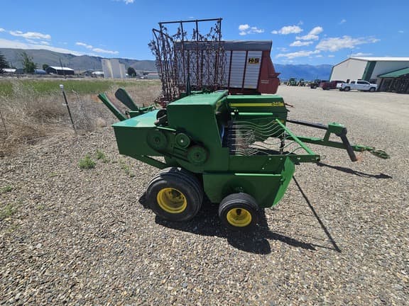 Image of John Deere 348 equipment image 3