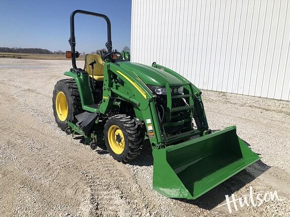 Image of John Deere 3520 Primary image