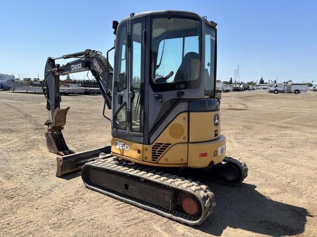 Image of John Deere 35D equipment image 3