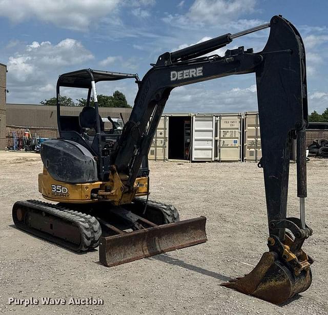Image of John Deere 35D equipment image 2