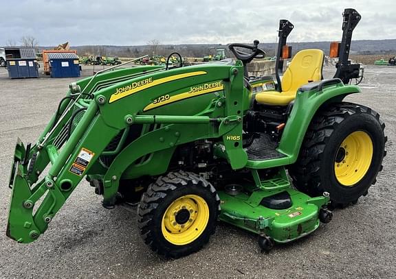 Image of John Deere 3720 equipment image 1