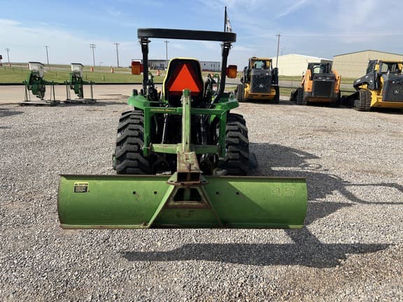Image of John Deere 3720 equipment image 3