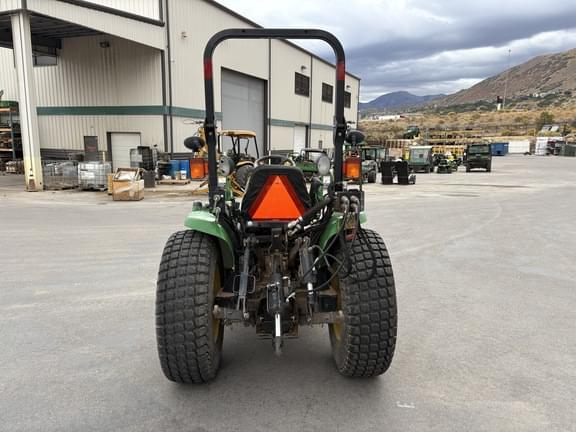 Image of John Deere 3720 equipment image 3