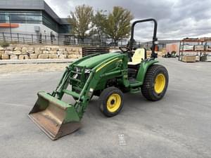 2013 John Deere 3720 Image