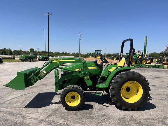 Image of John Deere 4105 equipment image 1