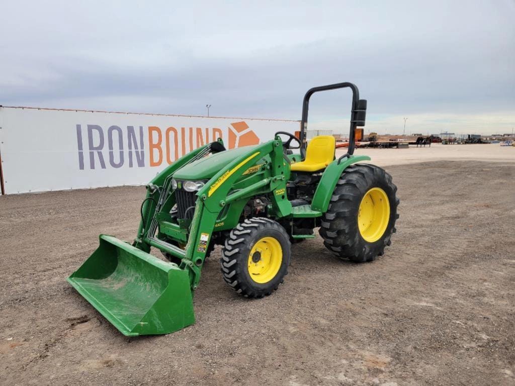 2013 John Deere 4105 Equipment Image0