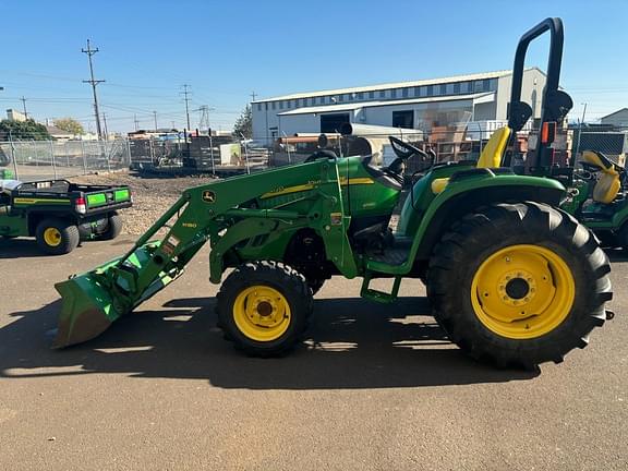 Image of John Deere 4120 Primary image