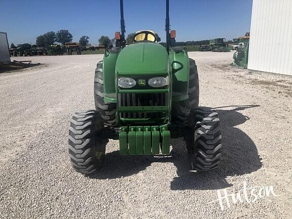 Image of John Deere 4120 equipment image 1