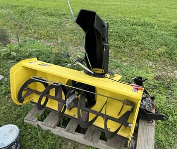 Main image John Deere 44" Snowblower