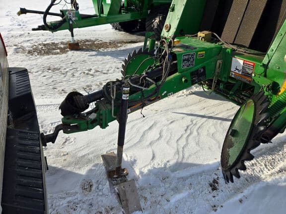 Image of John Deere 449 equipment image 3