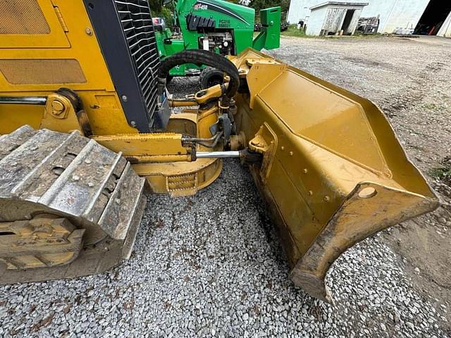 Image of John Deere 450J equipment image 2