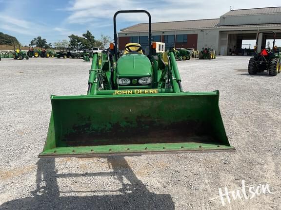 Image of John Deere 4520 equipment image 2