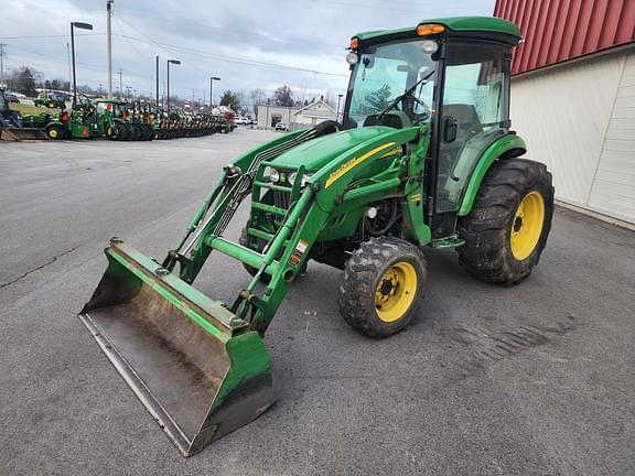 Image of John Deere 4520 Primary image