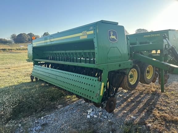 Image of John Deere 455 equipment image 1