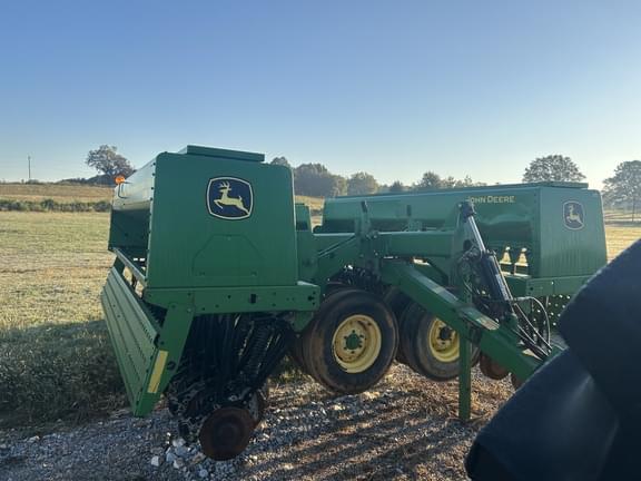 Image of John Deere 455 equipment image 3