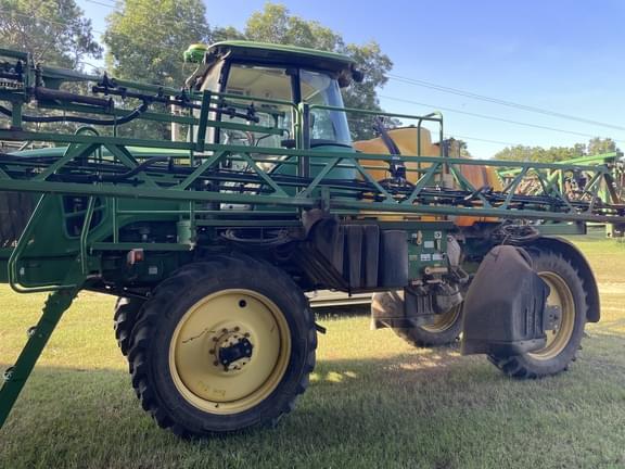 Image of John Deere 4630 equipment image 3