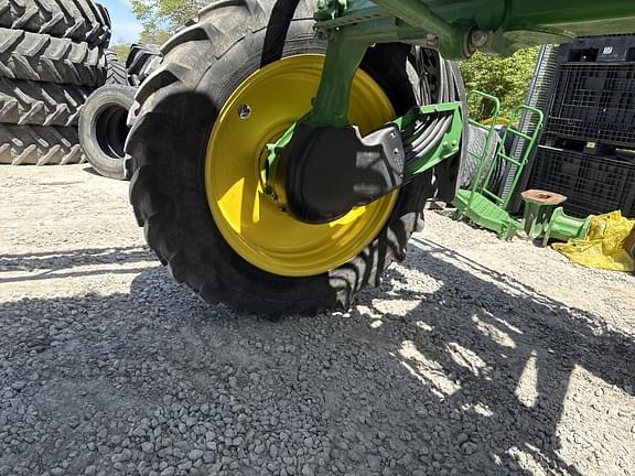 Image of John Deere 4630 equipment image 1