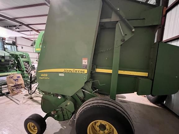 Image of John Deere 469 equipment image 2