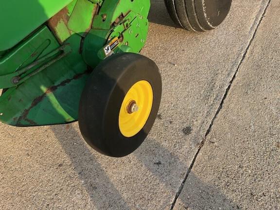 Image of John Deere 469 equipment image 4