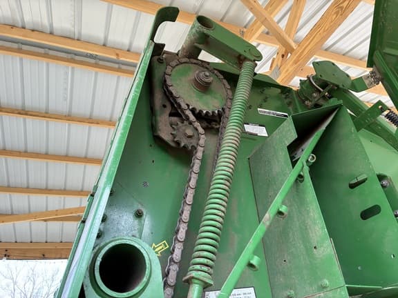 Image of John Deere 469 equipment image 3