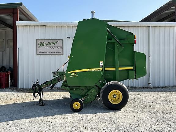 Image of John Deere 469 Megawide Plus equipment image 2