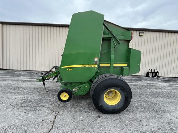 Image of John Deere 469 equipment image 2