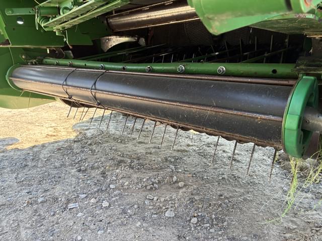 Image of John Deere 469 Premium equipment image 1