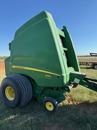 Image of John Deere 469 Premium equipment image 2