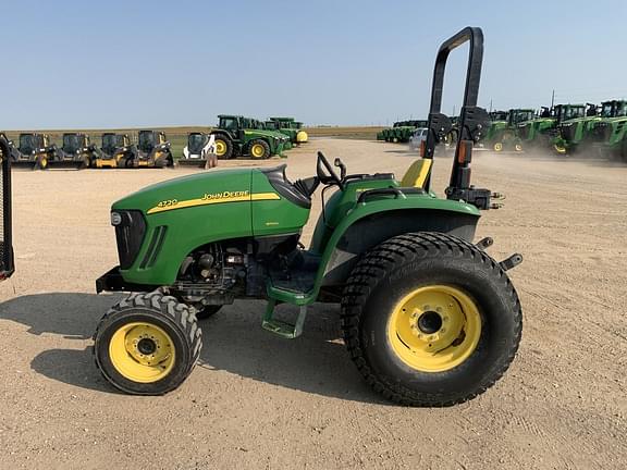 Image of John Deere 4720 Primary image