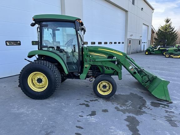 Image of John Deere 4720 equipment image 1