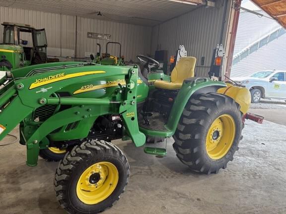 Image of John Deere 4720 Primary image