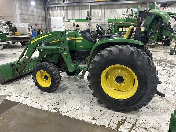 Image of John Deere 4720 equipment image 1