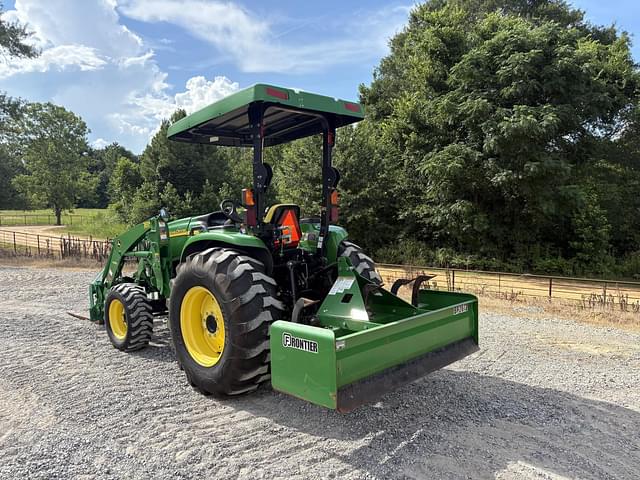 Image of John Deere 4720 equipment image 4