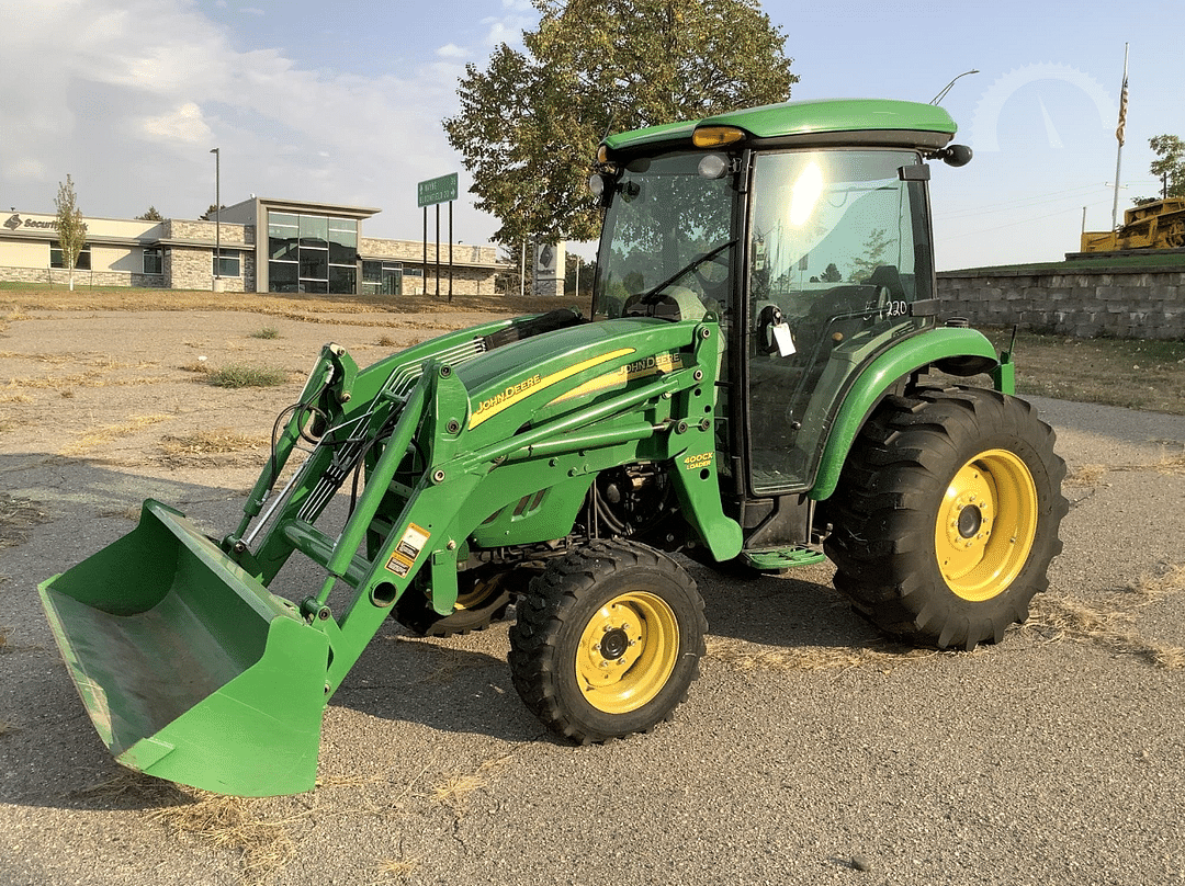 Image of John Deere 4720 Primary image