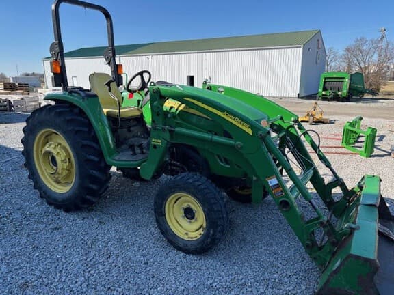 Image of John Deere 4720 Primary image