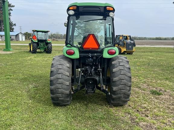 Image of John Deere 4720 equipment image 4