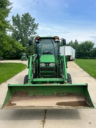 Thumbnail image John Deere 4720 5