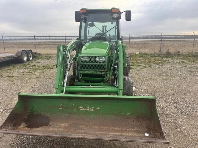 Image of John Deere 4720 equipment image 2