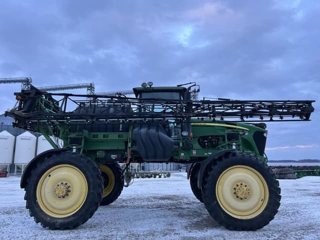 Image of John Deere 4730 equipment image 3