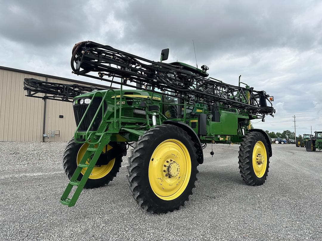 Image of John Deere 4730 Primary image